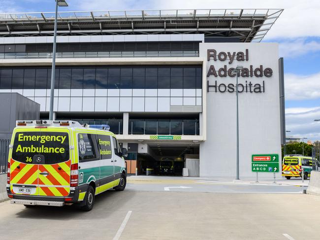 ADELAIDE, AUSTRALIA - NewsWire Photos OCTOBER 28, 2021: Ambulances entering the Royal Adelaide Hospital RAH. Picture: NCA NewsWire/Brenton Edwards