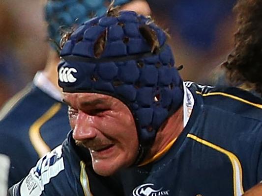 PERTH, AUSTRALIA - MARCH 01: Ben Mowen of the Brumbies gets tackled by Sam Wykes of the Force during the round three Super Rugby match between the Western Force and the ACT Brumbies at nib Stadium on March 1, 2014 in Perth, Australia. (Photo by Paul Kane/Getty Images)