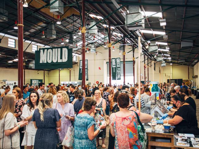 Pinotpalooza x MOULD is hitting the Brisbane Showgrounds tonight, for two nights of pinot and cheese filled festival fun.