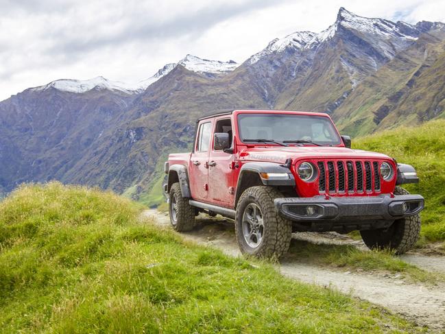 Dual-cab ute has the attributes to drag Jeep back into favour