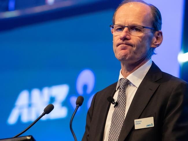 ANZ CEO Shayne Elliott speaks during the ANZ Annual General Meeting in Perth on Wednesday, December 19, 2018.  (AAP Image/Richard Wainwright) NO ARCHIVING