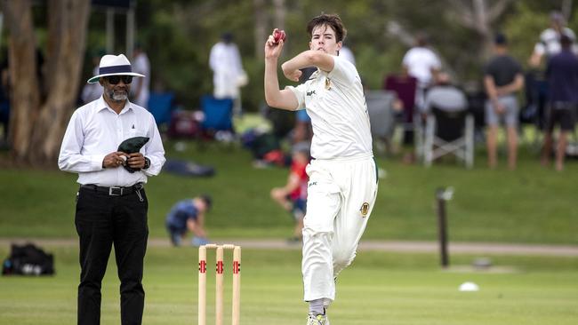 Ben Buechler scored an important 15 for St Pat’s. (AAP Image/Richard Walker)