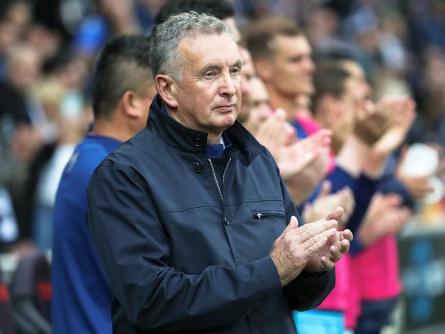Ernie Merrick, Newcastle Jets coach, during the Round 13 A-League match between Melbourne Victory and Newcastle Jets at AAMI Park in Melbourne, Sunday, January 5, 2020. (AAP Image/George Salpigtidis) NO ARCHIVING, EDITORIAL USE ONLY