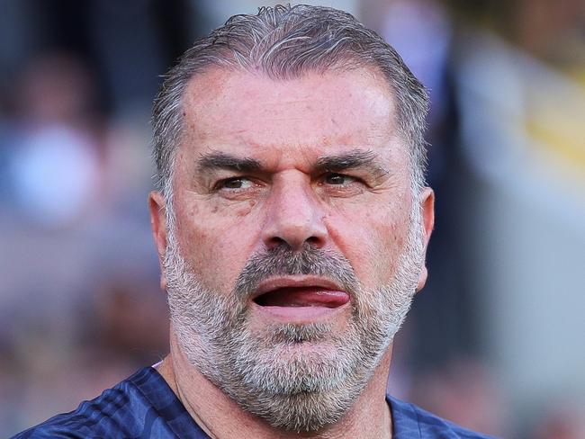 BARCELONA, SPAIN - AUGUST 08: Ange Postecoglou, head coach of Tottenham Hotspur looks on prior to the Joan Gamper Trophy match between FC Barcelona and Tottenham Hotspur at Estadi Olimpic Lluis Companys on August 08, 2023 in Barcelona, Spain. (Photo by Eric Alonso/Getty Images)