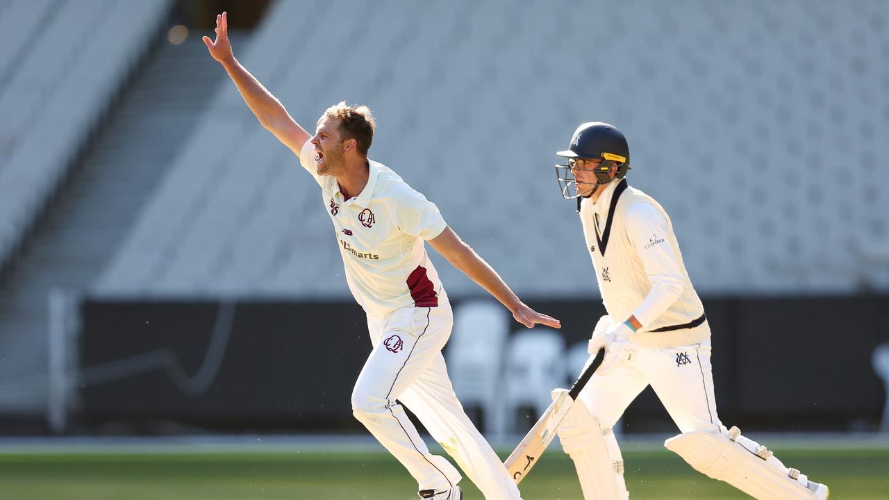 Mark Steketee of Queensland celebrates taking the final wicket of the Sheffield Shield match between Victoria and Queensland. Photo: Morgan Hancock/Getty Images