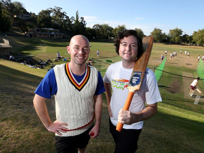 Perry with former The Grade Cricketer member Dave Edwards in 2015. Picture: David Geraghty.