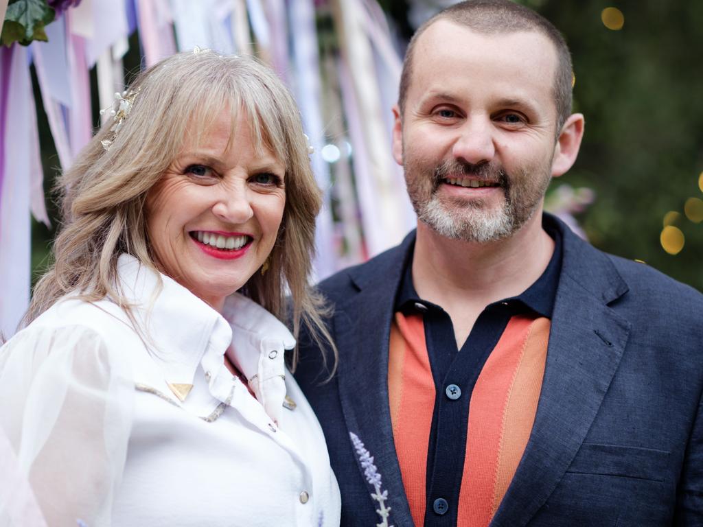 Toadie and Mel tied the knot in the Neighbours finale, with their wedding drawing well-wishes from a host of big name cast members who previously starred on the show.