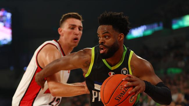 MELBOURNE, AUSTRALIA - NOVEMBER 30: Derrick Walton Jr of the Phoenix in action during the round 10 NBL match between South East Melbourne Phoenix and Illawarra Hawks at John Cain Arena on November 30, 2024 in Melbourne, Australia. (Photo by Graham Denholm/Getty Images)