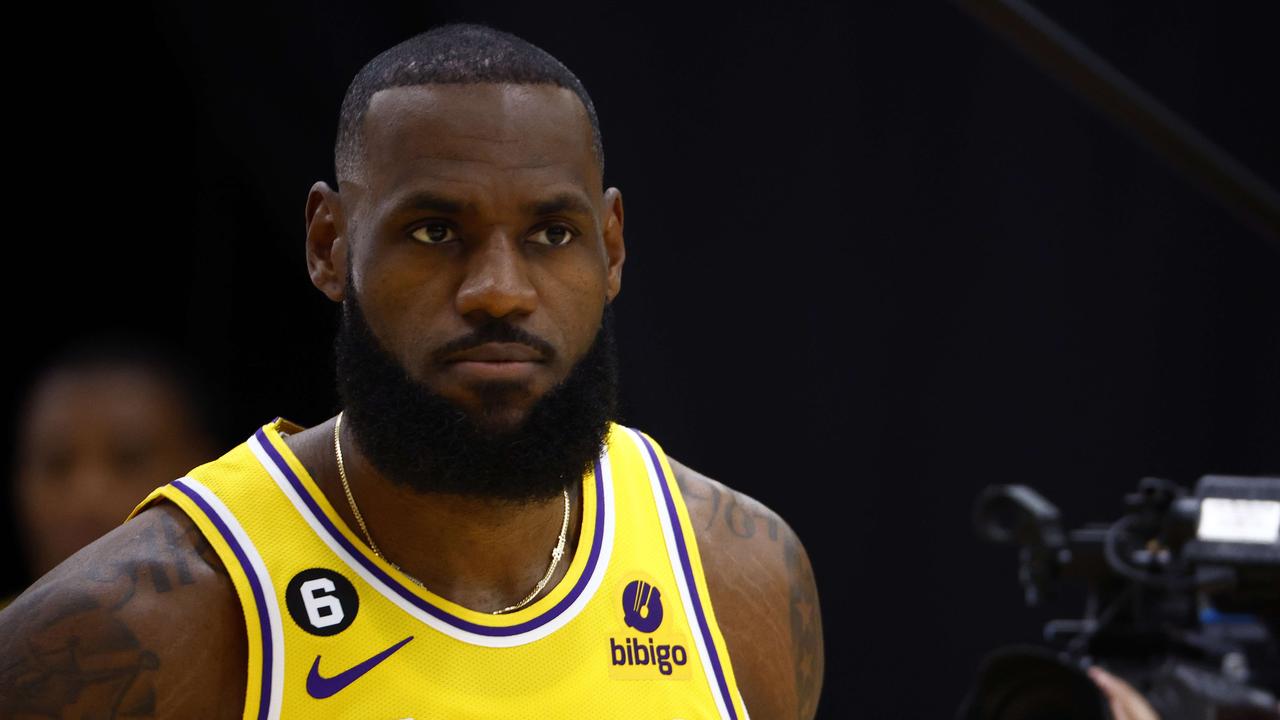 ‘All-time’ statement as LeBron the victim of Cavs history; contender falls apart late — NBA Wrap