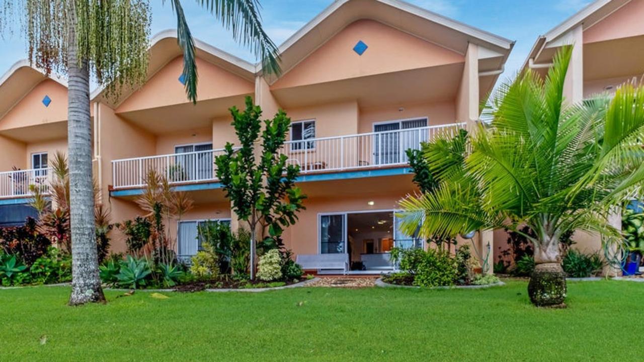 A Mudjimba townhouse is being sold as an “Urgent Sale! Must sell quickly!”