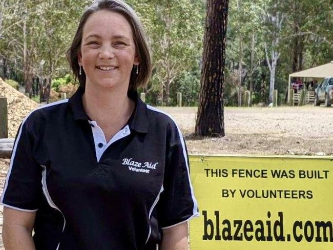 #13: JOHN & JOANNE BAKER - Blaze Aid volunteers stationed at Nymboida throughout bushfire recovery effort.