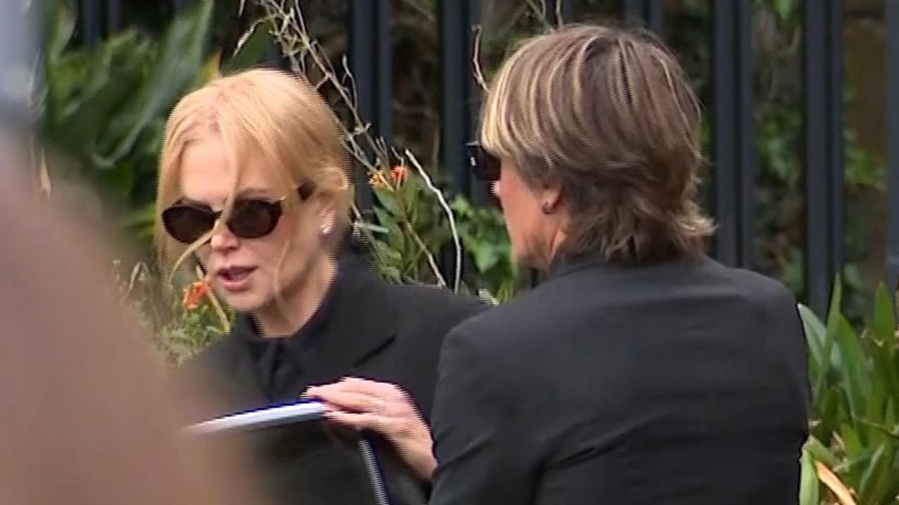 Kidman farewells mother at private funeral