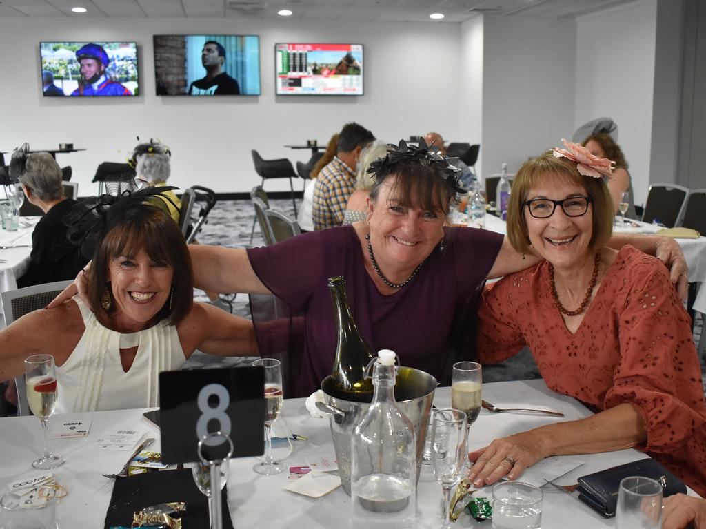 Wendy Anderson, Shannon Watling and Julie Dawson at the Grafton District Services Club 2021 Melbourne Cup Luncheon.