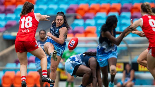 Sophia Mauboy in the Waratah vs Darwin Buffettes 2023-24 NTFL women's elimination final. Picture: Pema Tamang Pakhrin