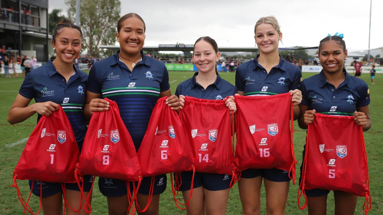 Manaia Faiumu-Malone, Salome Mann, Josie Wogand, Zoe Robson and Rhiannah Brown.