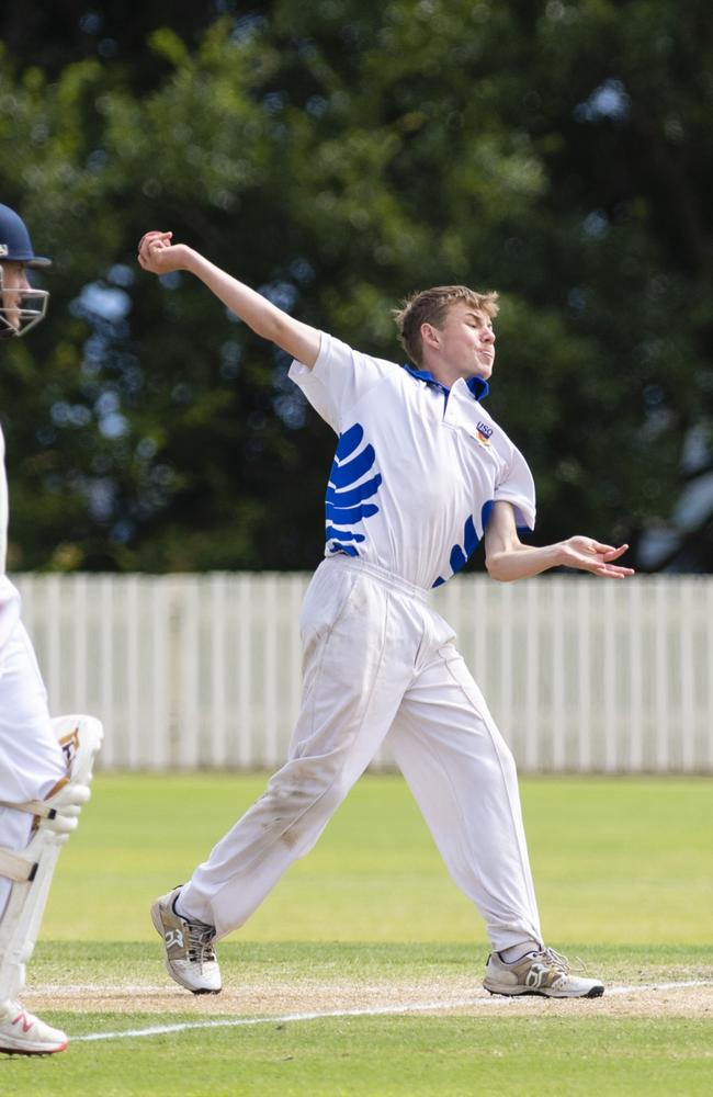 Cooper Webster bowls for University against Metropolitan-Easts. Picture: Kevin Farmer