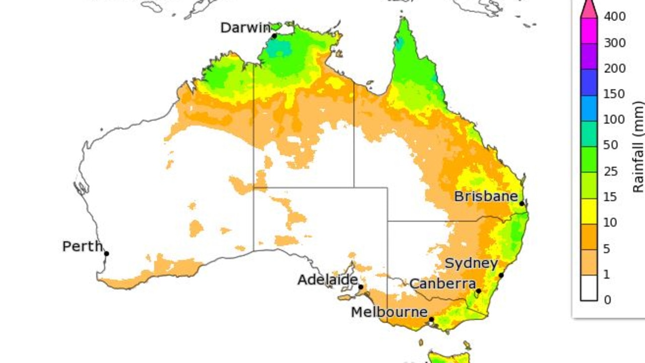 Australia Christmas weather BOM predicts rain, colder temps for NSW, Qld, WA and NT heat news