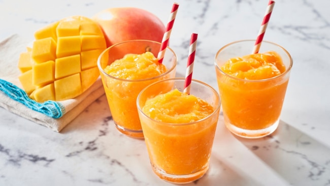A fresh, summer drink made with Aussie mangoes. Image: Supplied