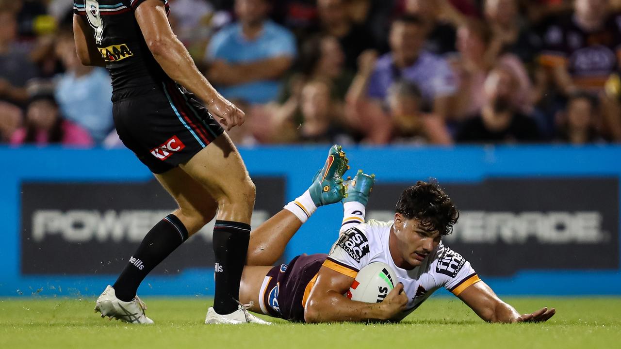 Herbie Farnworth edges Brisbane teammate Kotoni Staggs to partner Valentine Holmes in the Brisbane Cowboys combined side. Picture: NRL Photos