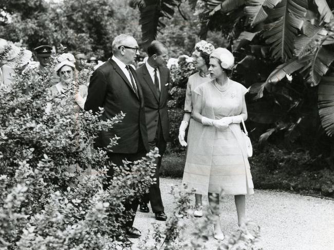 The Queen in earnest conversation with SA Premier Sir Thomas Playford at the Royal Garden Party, Botanic Garden, Adelaide.