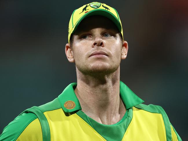 SYDNEY, AUSTRALIA - NOVEMBER 29: Steve Smith of Australia looks on during game two of the One Day International series between Australia and India at Sydney Cricket Ground on November 29, 2020 in Sydney, Australia. (Photo by Ryan Pierse/Getty Images)