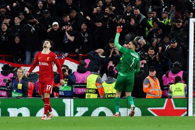 Gianluigi Donnarumma (R) was the hero as PSG knocked Liverpool out of the Champions League on penalties