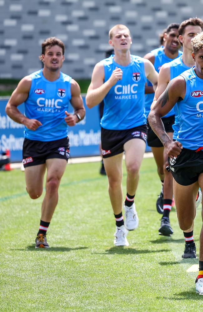 Liam Henry leads some running. Picture: Ian Currie