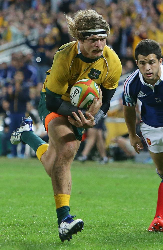 Aussie rugby star Nick 'Honey Badger' Cummins talks Japan