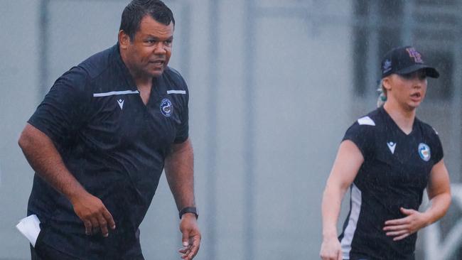 Parramatta NRLW coach Dean Widders oversees Parramatta’s first session. Picture: Eels Digital