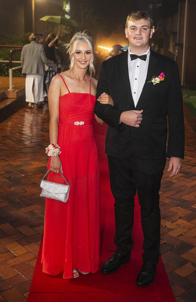 Heidi Cave and partner Charlie Tomlinson at Fairholme College formal, Wednesday, March 27, 2024. Picture: Kevin Farmer