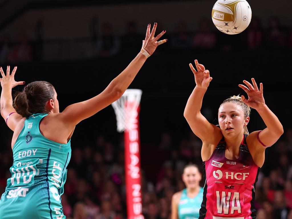 Wade Kelly sees plenty of similarities between the skill-sets for flag football and netball. Picture: Graham Denholm/Getty Images