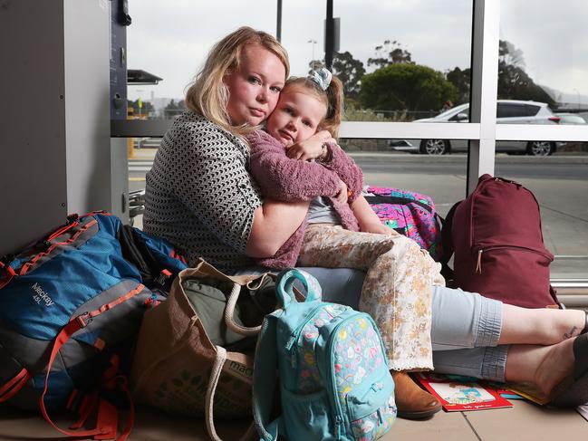 Breanna Hare with daughter Kaiabelle, 5, of Metung in Victoria, had their flight to Melbourne cancelled. Picture: NIKKI DAVIS-JONES