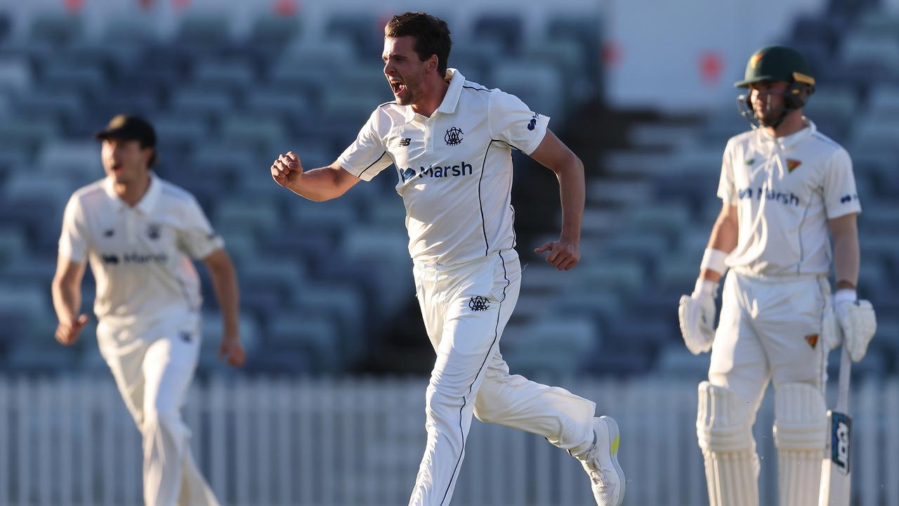 Jhye Richardson celebrates the wicket of Tim Ward. Photo by Paul Kane/Getty Images