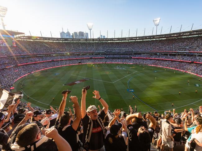 5:20pm MELBOURNE , AUSTRALIA. September 30, 2023. AFL Grand Final between Collingwood and the Brisbane Lions at the MCG. Kiss performs on stage. Picture by Jason Edwards