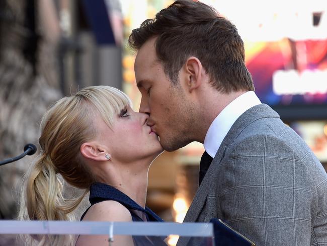 Anna Faris (L) and Chris Pratt in happier times. Picture: Getty