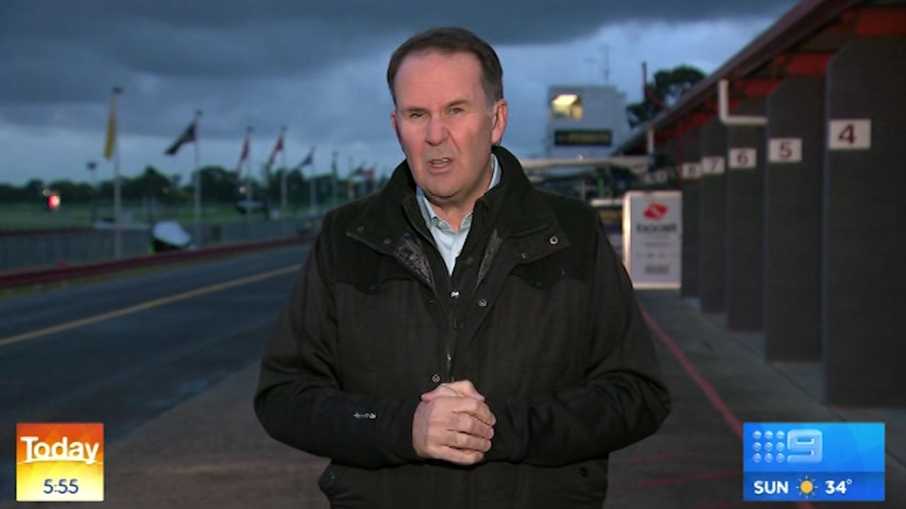 Tony Jones was crossing live from Sandown Racetrack this morning.