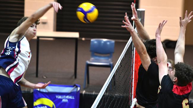 GPS Firsts Volleyball between Terrace and BSHS. Saturday March 4, 2023. Picture, John Gass