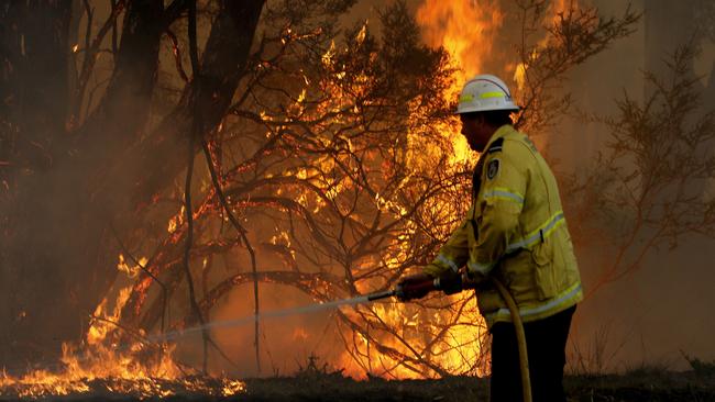 Mr Fitzsimmons paid tribute to the volunteer firefighters. Picture: Darren Pateman/AAP