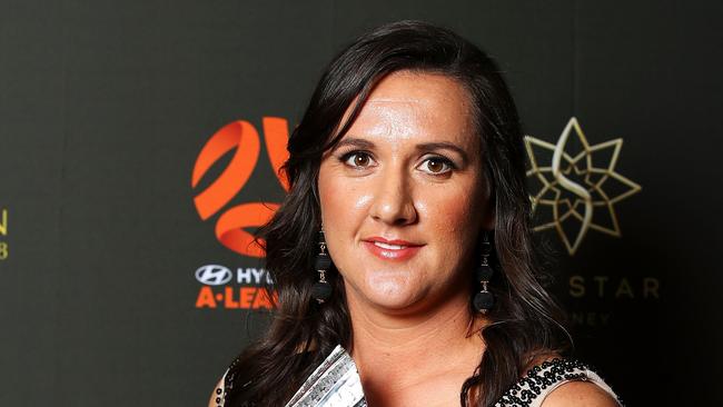 SYDNEY, NEW SOUTH WALES - APRIL 30: Lisa De Vanna of Sydney FC poses with the W-League Goal of the Year award during the FFA Dolan Warren Awards at The Star on April 30, 2018 in Sydney, Australia. (Photo by Mark Kolbe/Getty Images)