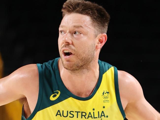 SAITAMA, JAPAN - JULY 25: Matthew Dellavedova #8 of Team Australia calls out a play against Nighia during the first half on day two of the Tokyo 2020 Olympic Games at Saitama Super Arena on July 25, 2021 in Saitama, Japan. (Photo by Gregory Shamus/Getty Images)