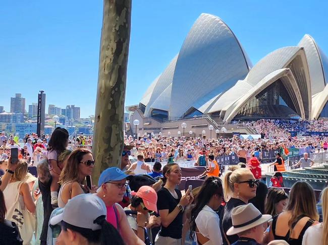 Distressing scenes or people ‘dropping like flies’ have been reported from runners who completed the Sydney Marathon.