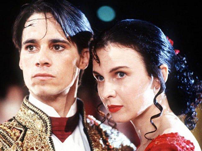 Paul Mercurio and Tara Morice in Strictly Ballroom.