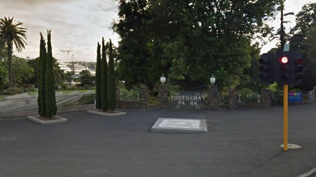 Footscray Park entrance without the memorial which was knocked over by a car in August 2017. Source: Google maps