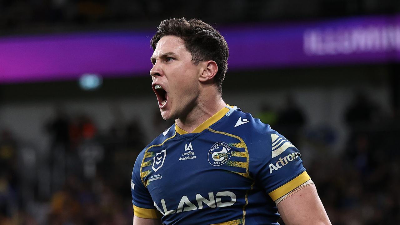 SYDNEY, AUSTRALIA - SEPTEMBER 16: Mitchell Moses of the Eels celebrates kicking a goal during the NRL Semi Final match between the Parramatta Eels and the Canberra Raiders at CommBank Stadium on September 16, 2022 in Sydney, Australia. (Photo by Cameron Spencer/Getty Images)