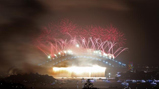 Sydney’s New Year’s Eve fireworks. Picture: Richard Dobson.