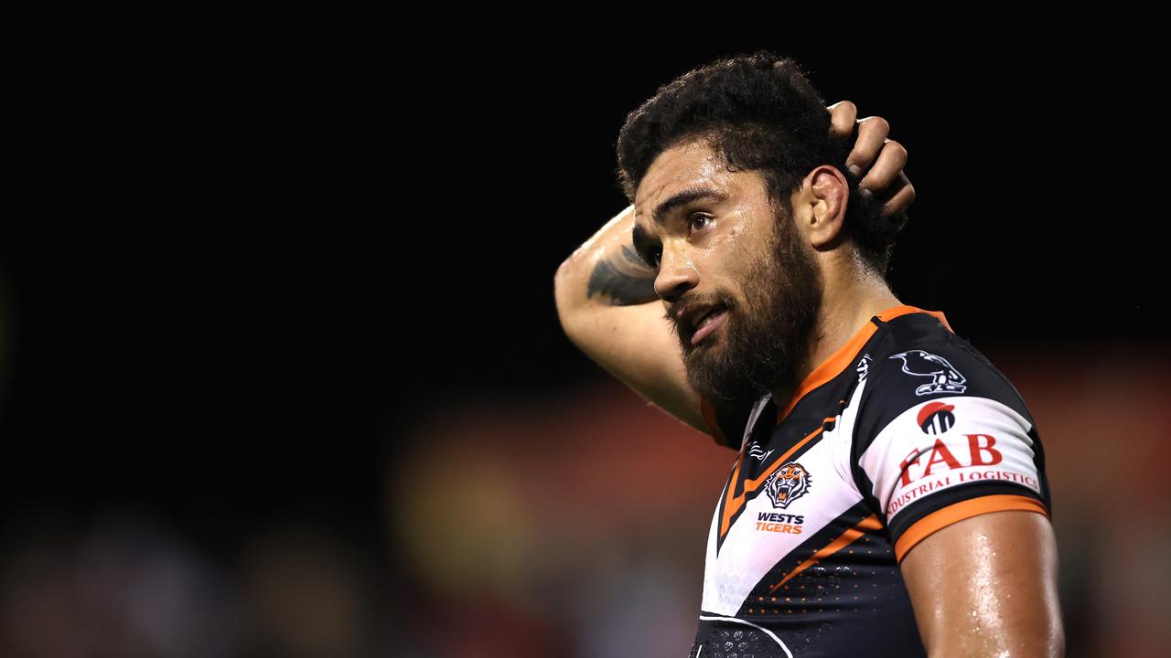 Wests Tigers look set for a second straight wooden spoon. (Photo by Jeremy Ng/Getty Images)