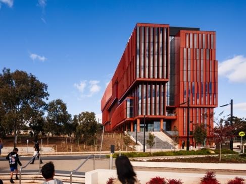 Flinders Uni’s landmark Health and Medical Research Building