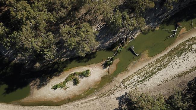 Diminishing water levels on the Darling River below weir 32 near Menindee early this year. Picture: Dean Lewins/AAP