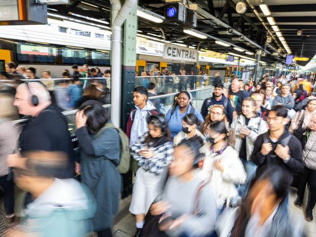 The Daily Telegraph Wednesday 21 May 2025Train DelaysTrain delays continue at central due to a train that hit powerlines yesterday.Picture Thomas Lisson