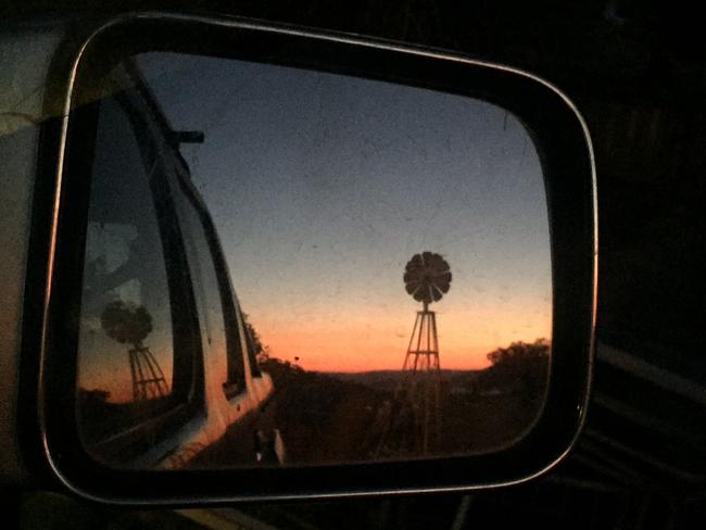 Summer sunsets at Bethanga. Picture: Chris Lyons, Bethanga.